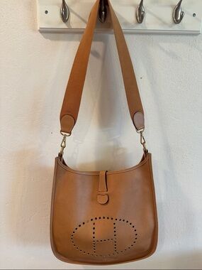 Hermes Taurillon Clemence Evelyne Shoulder Bag Biscuit Camel Tan Brown